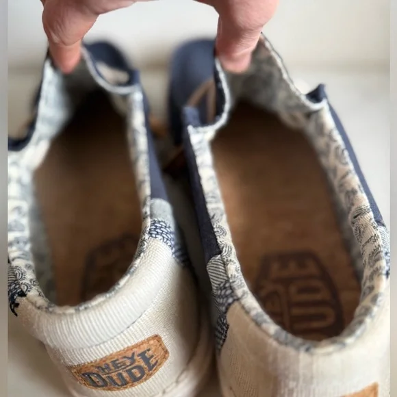 Hey Dude Men's Wally Break Stitch Slip Ons - Picture 9 of 10